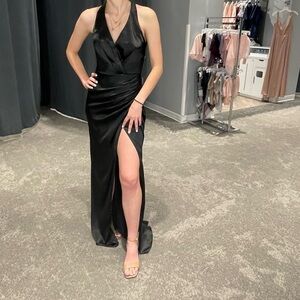 ~Brand new David bridal dress